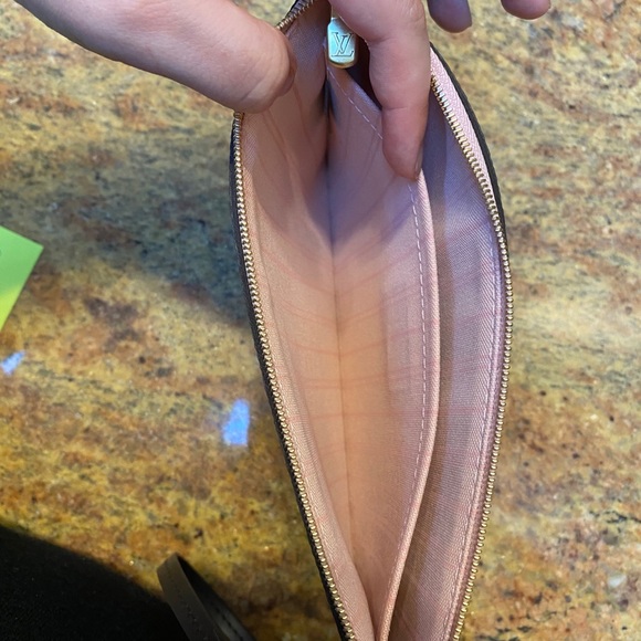✨SOLD✨Louis Vuitton DE Neverfull MM pouch - Picture 11 of 16